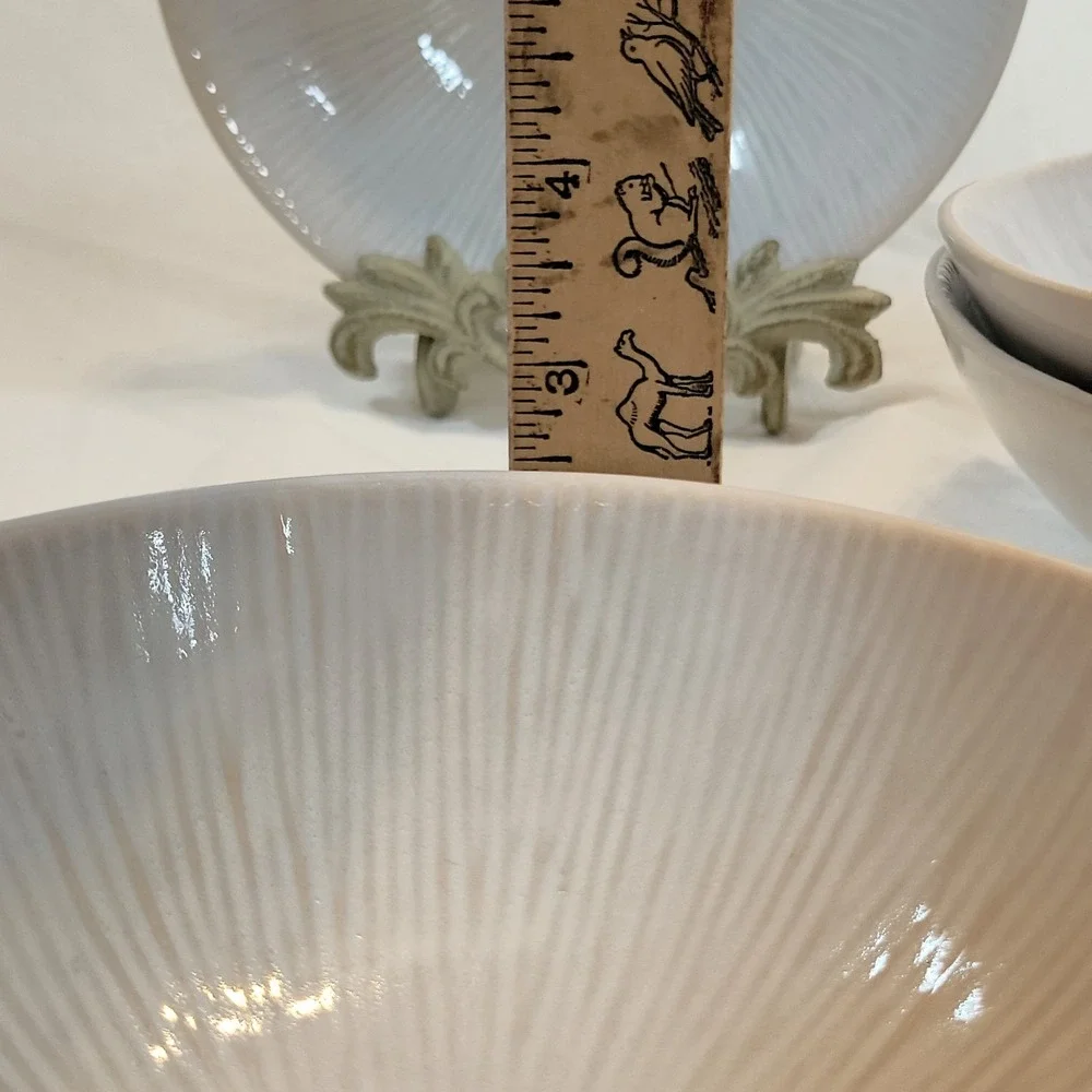 Pier 1 Shanghai White Soup Cereal Bowls Set of 4 Stoneware 8